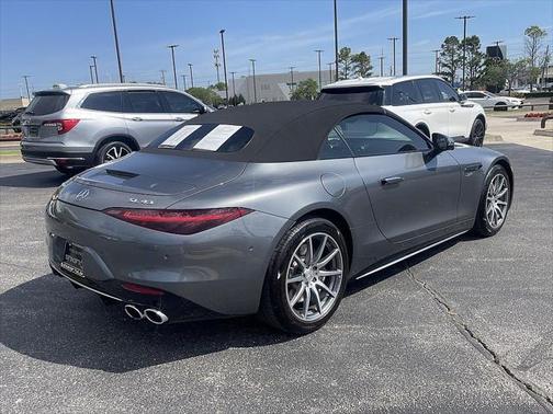 2023 Mercedes-Benz AMG SL 43 Base