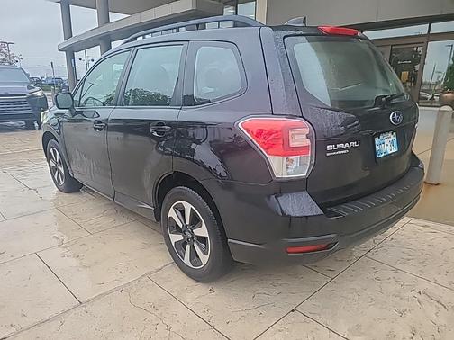 2017 Subaru Forester 2.5i