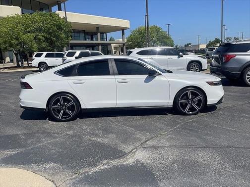 2024 Honda Accord Hybrid Base
