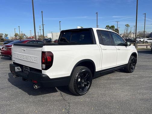 2025 Honda Ridgeline Black