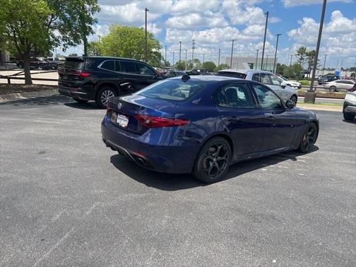 2019 Alfa Romeo Giulia Ti Sport