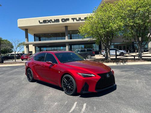 Infrared 2023 Lexus IS 350 Base
