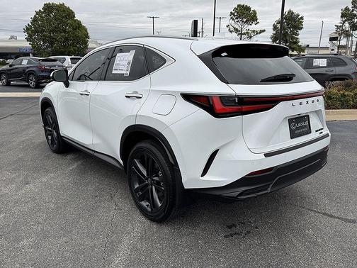 2026 Lexus NX 450h+ NX 450h+ Luxury