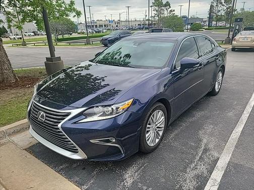 2017 Lexus ES 350 Base