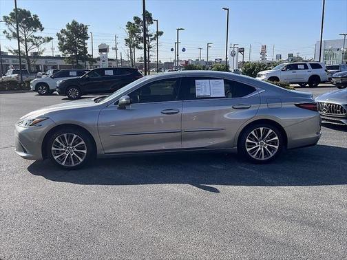 2021 Lexus ES 350 Base