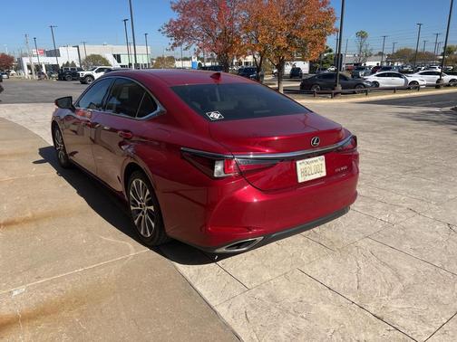 2019 Lexus ES 350 Base