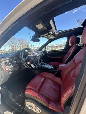 2017 Porsche Macan S
