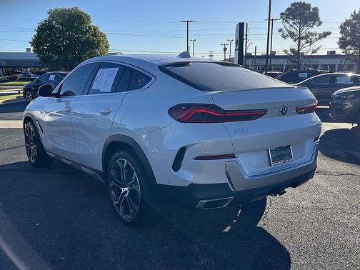 2022 BMW X6 xDrive40i