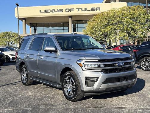 2022 Ford Expedition XLT