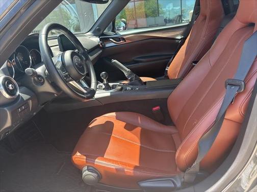 2023 Mazda MX-5 Miata RF Grand Touring