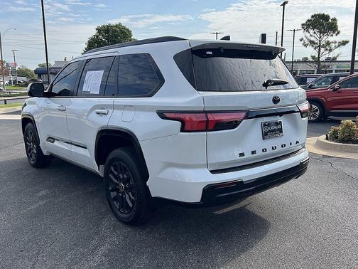 2024 Toyota Sequoia Platinum