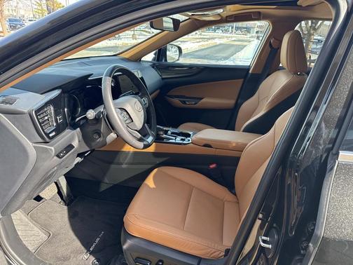 2025 Lexus NX 250 Premium