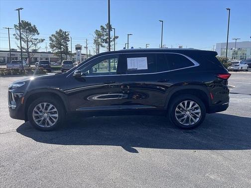 2025 Buick Enclave Preferred FWD