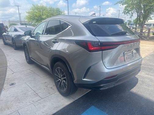 Atomic Silver 2025 Lexus NX 250 Premium