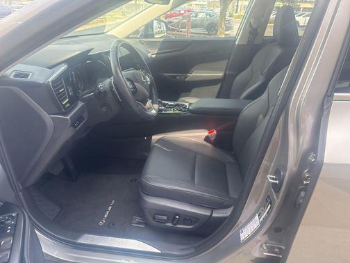 Atomic Silver 2025 Lexus NX 250 Premium