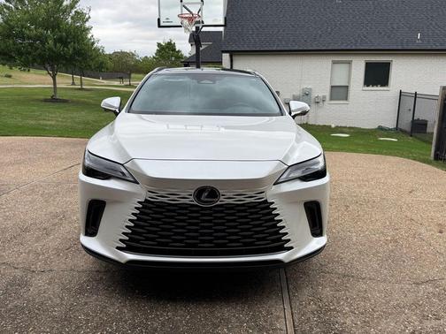 Eminent White Pearl 2025 Lexus RX 450h+ Base