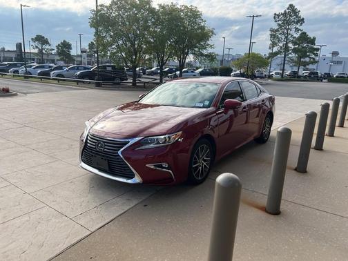 2017 Lexus ES 350 Base