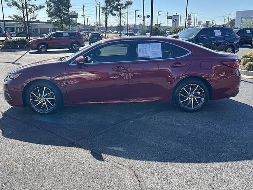 2017 Lexus ES 350 Base