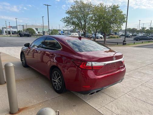2017 Lexus ES 350 Base