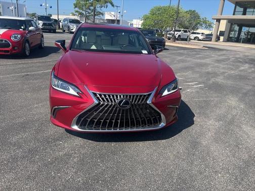 2024 Lexus ES 250 Base