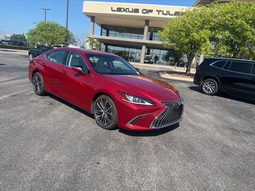 2024 Lexus ES 250 Base