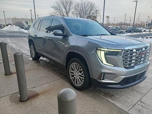 2024 GMC Acadia Denali