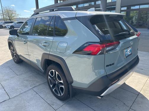 2019 Toyota RAV4 Adventure