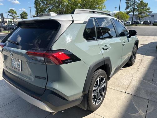2019 Toyota RAV4 Adventure