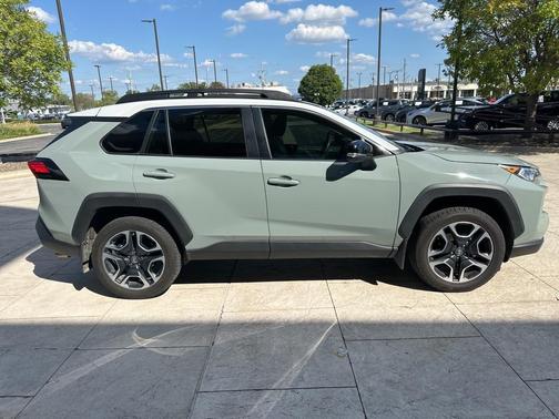 2019 Toyota RAV4 Adventure