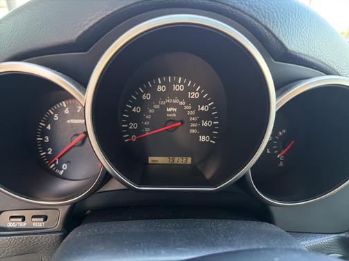 2004 Lexus SC 430 Base