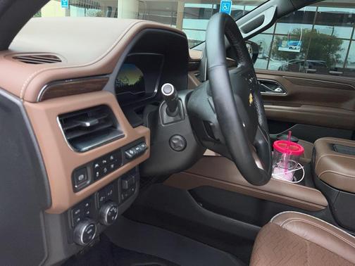 2023 Chevrolet Tahoe 4WD High Country