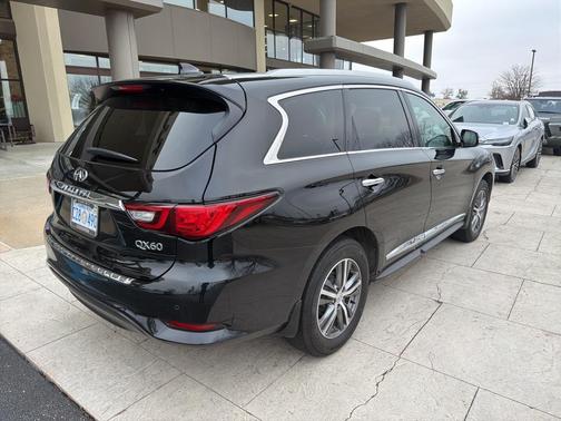 2020 INFINITI QX60 Luxe