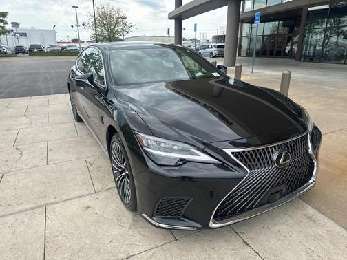 2024 Lexus LS 500h Base