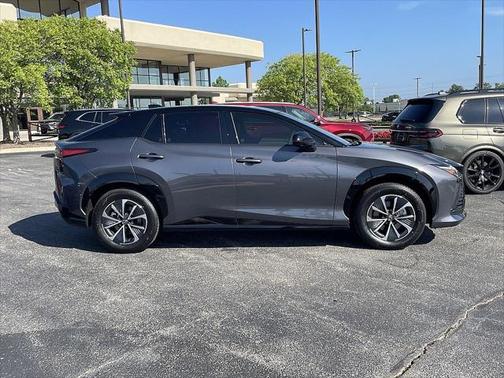 2025 Lexus RZ 300e Premium