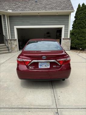 2016 Toyota Camry Hybrid XLE