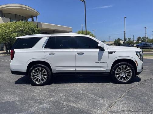 2025 GMC Yukon Denali