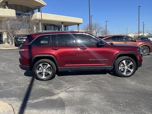 2022 Jeep Grand Cherokee 4xe Base