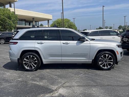 2023 Jeep Grand Cherokee 4xe Overland