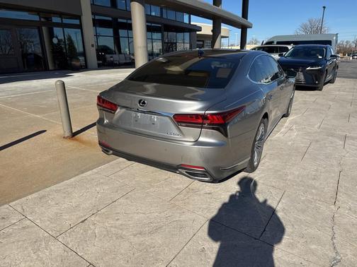 2024 Lexus LS 500 Base