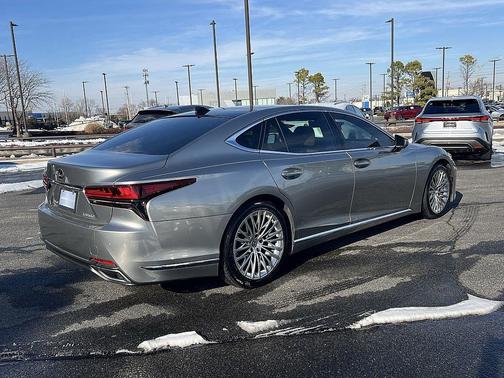 2024 Lexus LS 500 Base