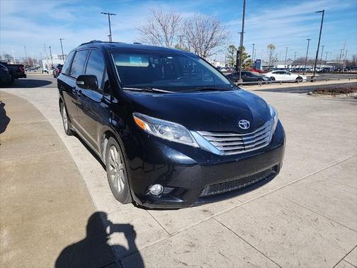 2017 Toyota Sienna Limited Premium