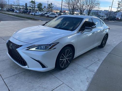 2024 Lexus ES 350 Base
