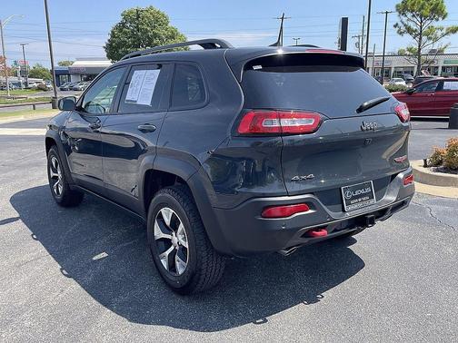 2017 Jeep Cherokee Trailhawk