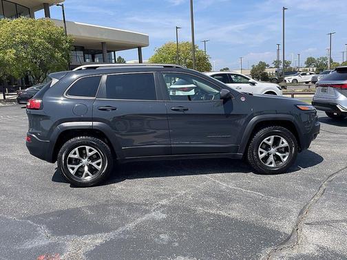 2017 Jeep Cherokee Trailhawk