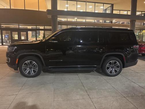 2022 Jeep Wagoneer Series III 4x4