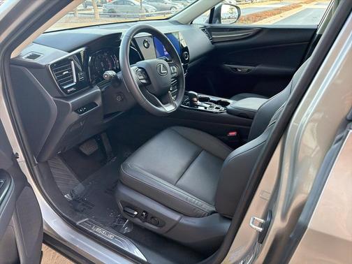 2025 Lexus NX 350 Premium