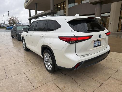 2021 Toyota Highlander Hybrid Limited