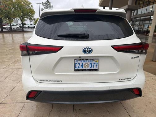 2021 Toyota Highlander Hybrid Limited