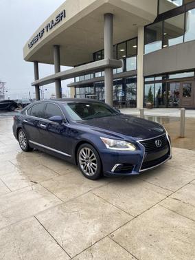 2017 Lexus LS 460 Base