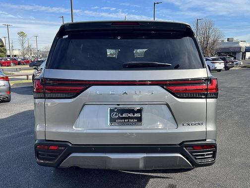 2024 Lexus LX 600 Luxury